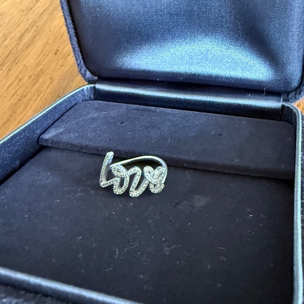 Tiffany and co. White gold Paloma Picasso love ring with diamonds
